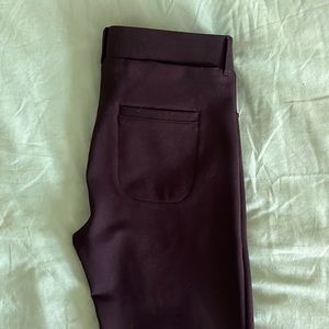 Black 7-pocket Dress Pant Yoga Pants - Medium (US 8-10) 32” inseam